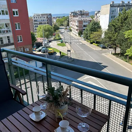 Nesebar City Apartment *