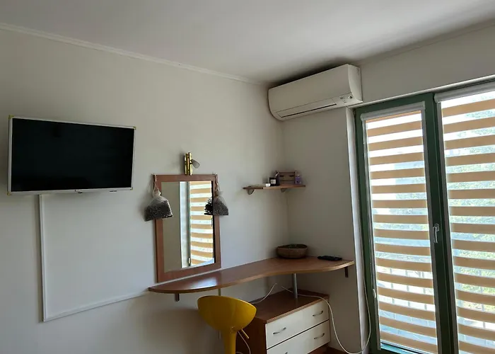 Nesebar City Apartment *