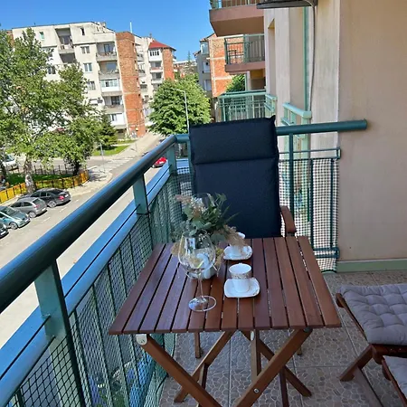 公寓 Nesebar City Apartment *